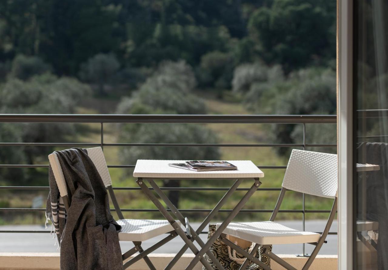 Les Oliviers - Studios&apartments * Vourvourou