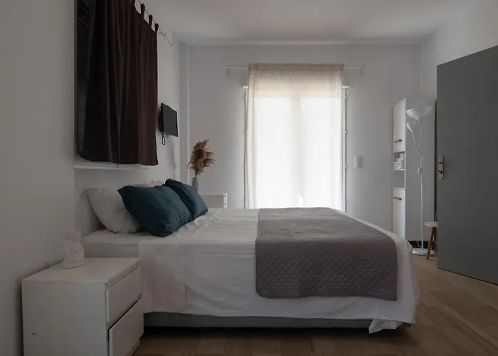 Les Oliviers - Studios & Apartments