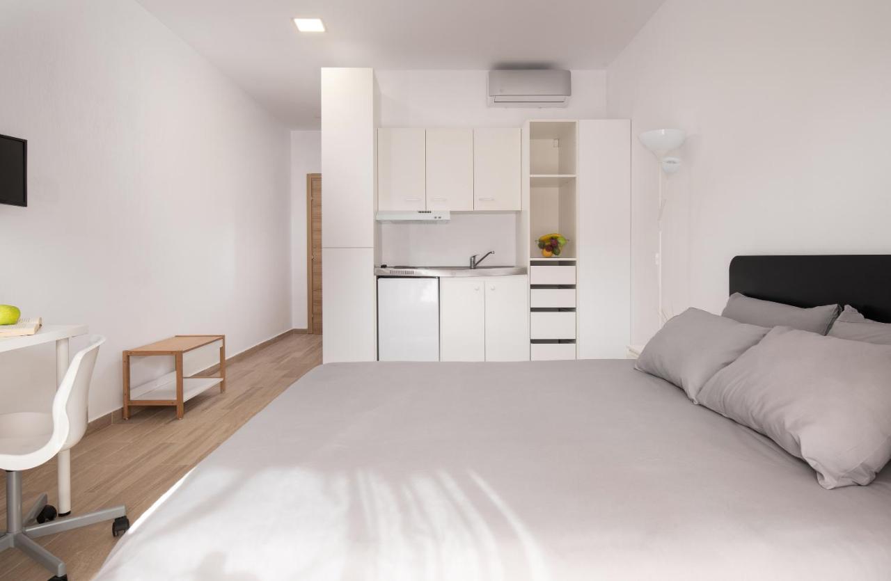 Les Oliviers - & Apartament Vourvourou